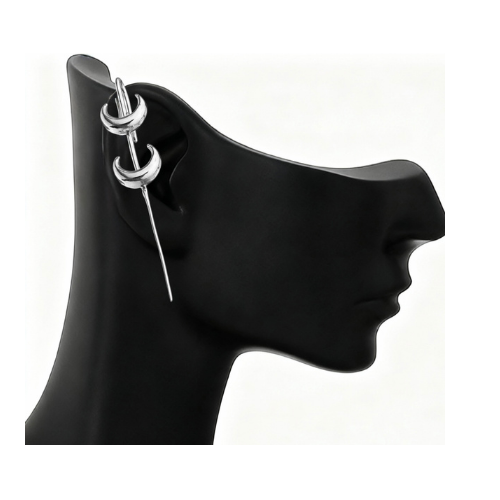 Crescent ear cuff