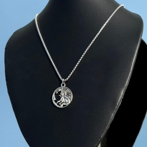 47 Draconia pendant