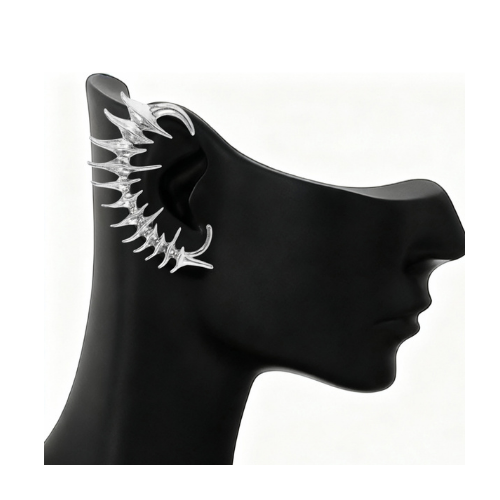 Thorn ear cuff in silver