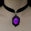 Velvet choker in purple