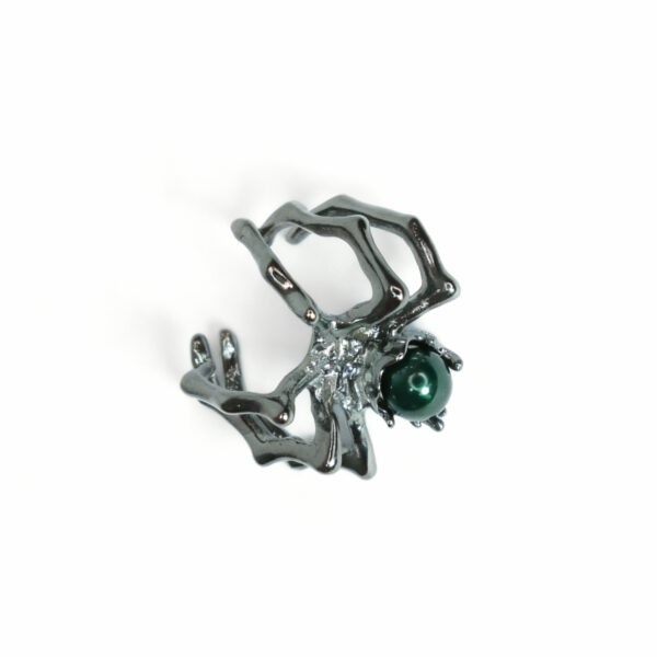Arachne ring in black